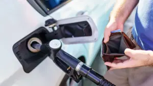 Carburants ? "C'est la première phase, celle qui fait le moins mal, ce n'est pas encore l'inflation"