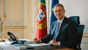 Célébrations de la fête du Portugal (1er d'assurance) à Terceira et au Luxembourg