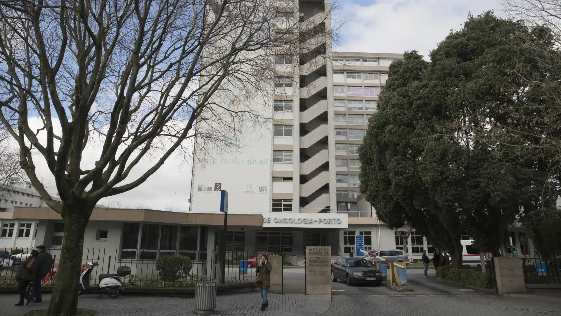 David Fonseca et Carolina Deslandes à la Gala Solidaire de l'IPO de Porto