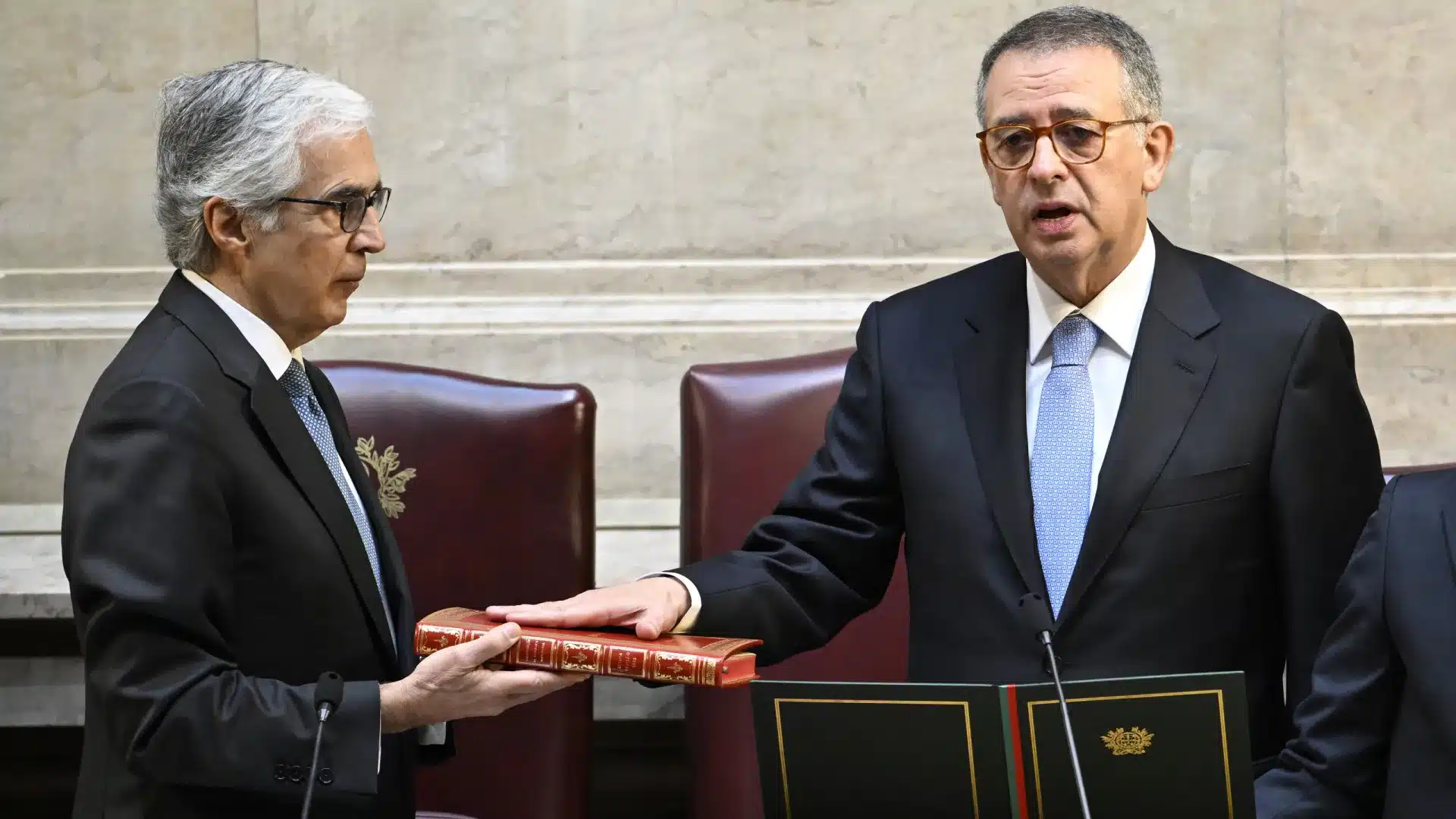 Depuis Soares, tous les présidents ont été investis le 9 mars. Pourquoi ?