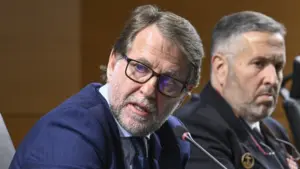 Des agents soupçonnés de torture "ne remettent pas en cause l'image" de la PSP.