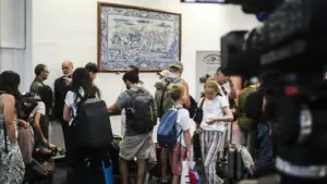 Deux Portugais ont déjà quitté l'Iran (et 39 veulent quitter Israël)