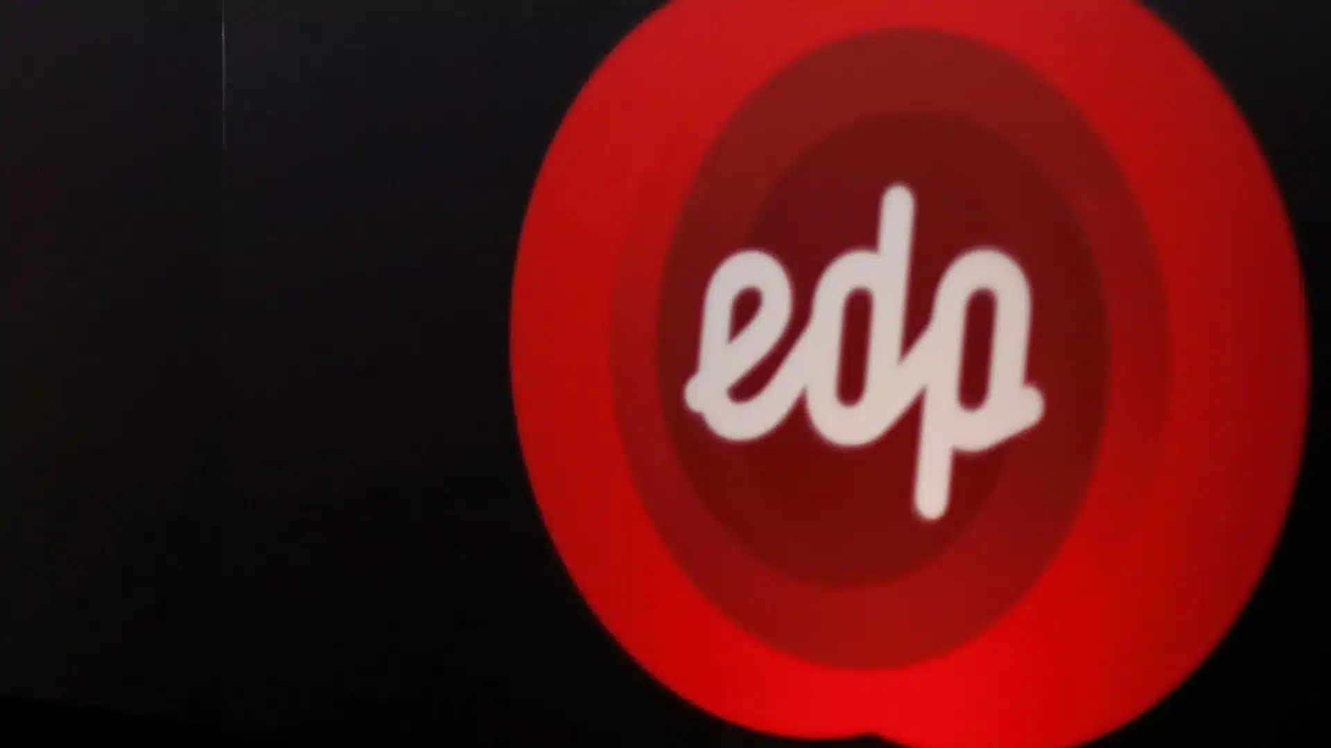 EDP et les syndicats conviennent d'une augmentation salariale entre 60 et 100 euros.