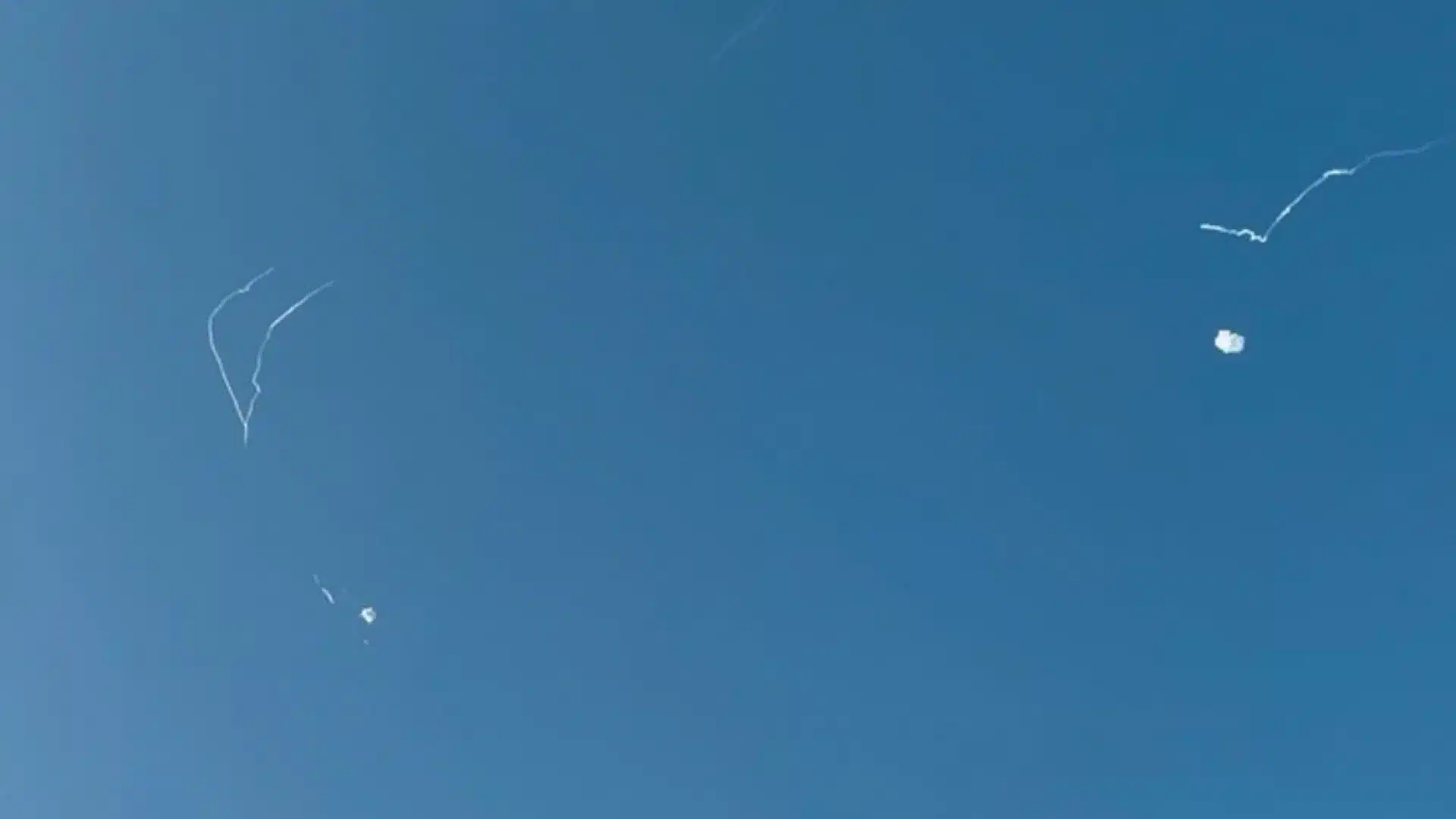 Escale (de 3h) est devenue une semaine. Retenu au Qatar, Luís se dit "insécurisé".