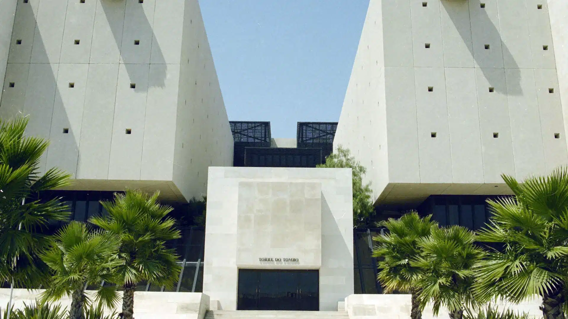 Exposition sur l'abolition de la peine de mort à Lisbonne et à Coimbra