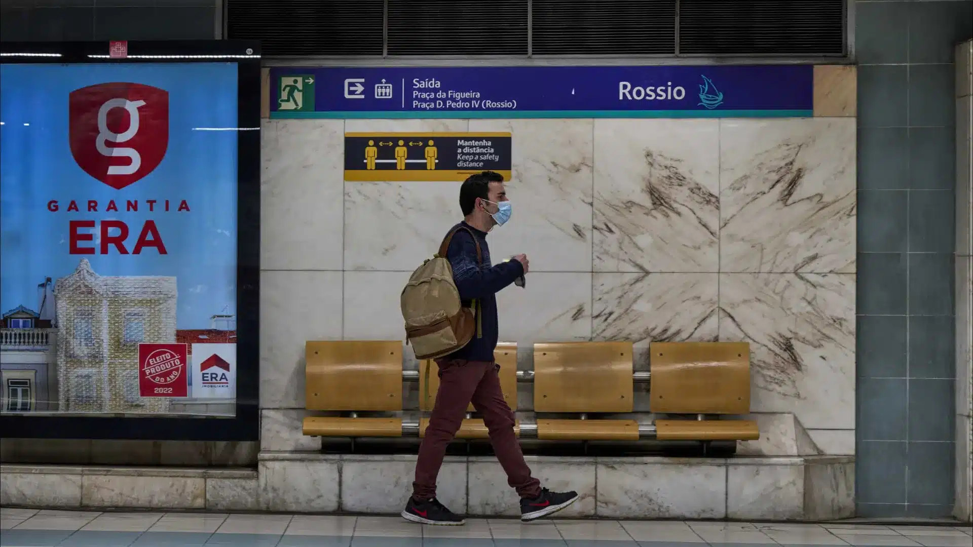 Flambée de méningite B au Royaume-Uni : La DGS sans cas mais renforce la surveillance.