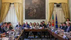 Gouvernement, UGT et patrons se réunissent à nouveau aujourd'hui sur la réforme du travail.