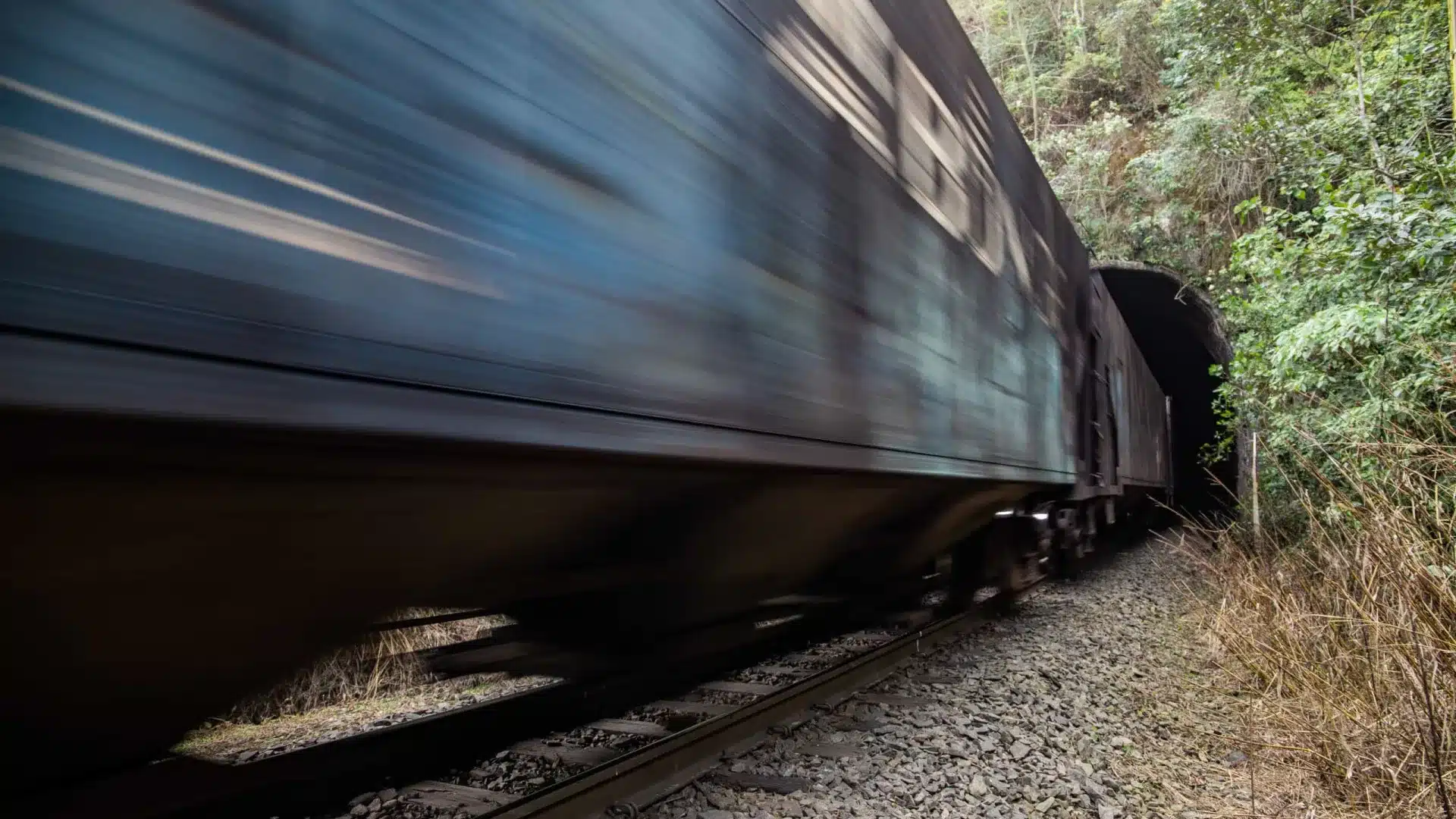 "Il existe des conditions" pour une ligne à grande vitesse Lisbonne-Madrid en 2034, déclare Montenegro