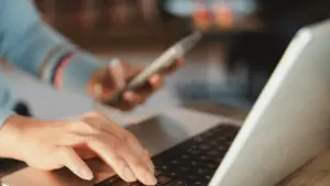 Il y a des nouveautés dans la gestion des arrêts maladie entre les entreprises et la Sécurité sociale.