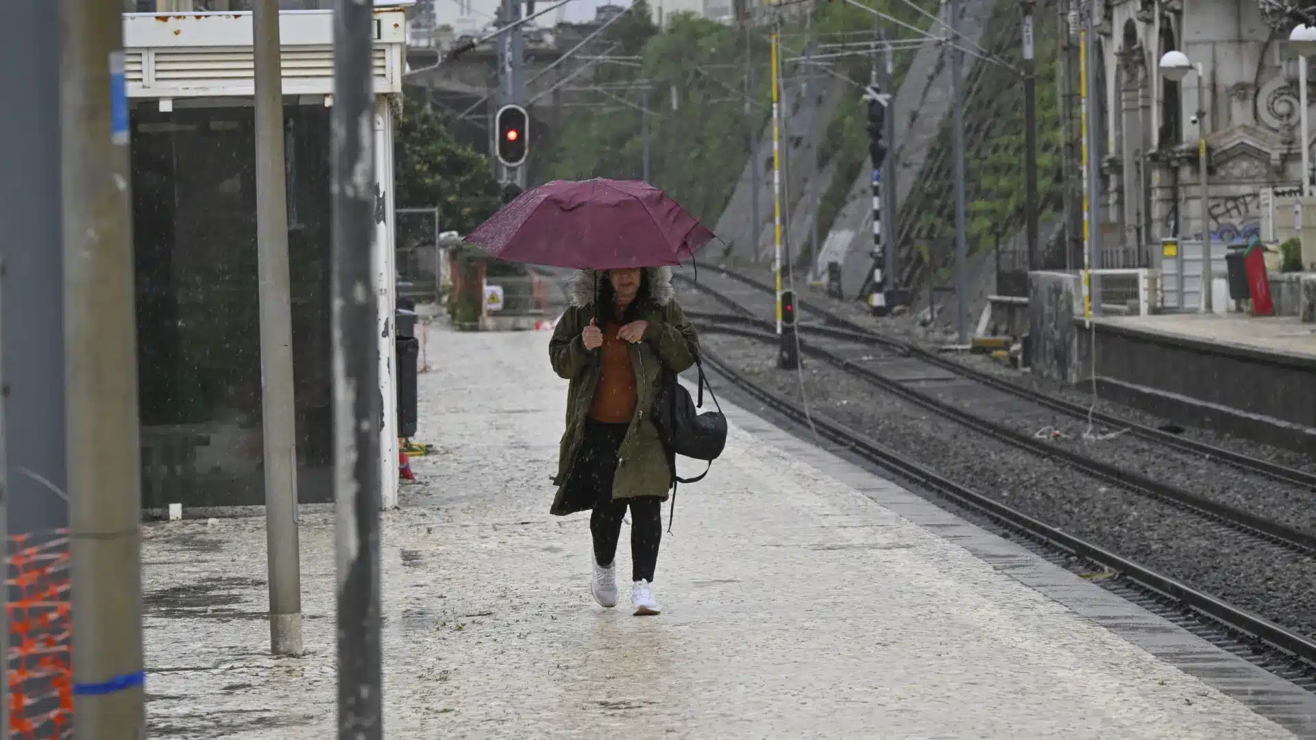 Il y a encore des clients sans réseau fixe à cause du mauvais temps. Meo indique une date.