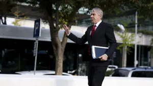 José Sócrates avec deux avocats commis d'office nommés séparément