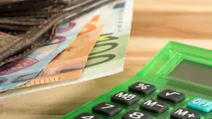 La BCE et le Gouvernement lancent (sérieux) avertissements : Comment la guerre va affecter le portefeuille