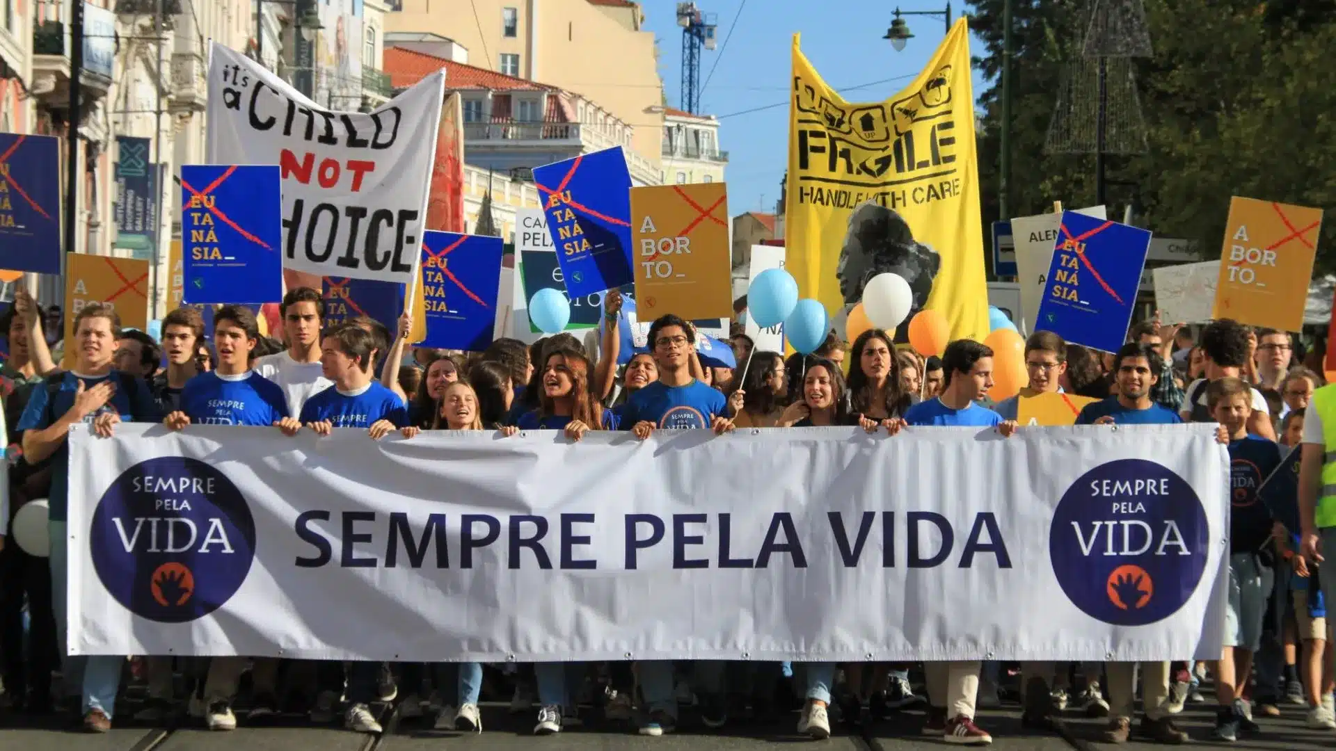 La Câmara de Lisboa condamne l'acte de violence contre la Marche pour la Vie.