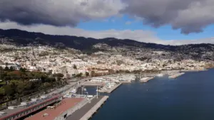 La Capitainerie de Funchal émet des avertissements de mauvais temps dans l'archipel de Madère.