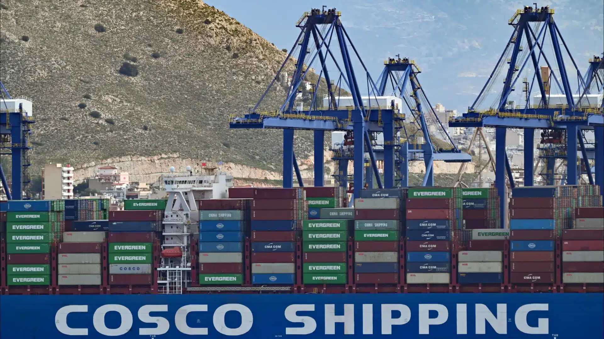 La compagnie maritime chinoise Cosco reprend les envois vers le Moyen-Orient.