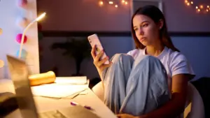 La GNR et Microsoft renforcent la lutte contre le cyberharcèlement lors d'une action dans les écoles.