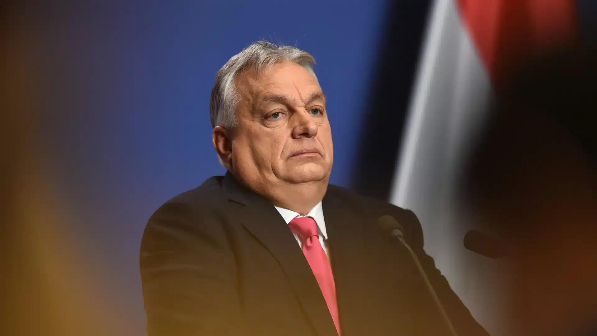 La Hongrie devient le 2e pays de l'UE à fixer un plafond sur les prix des carburants.