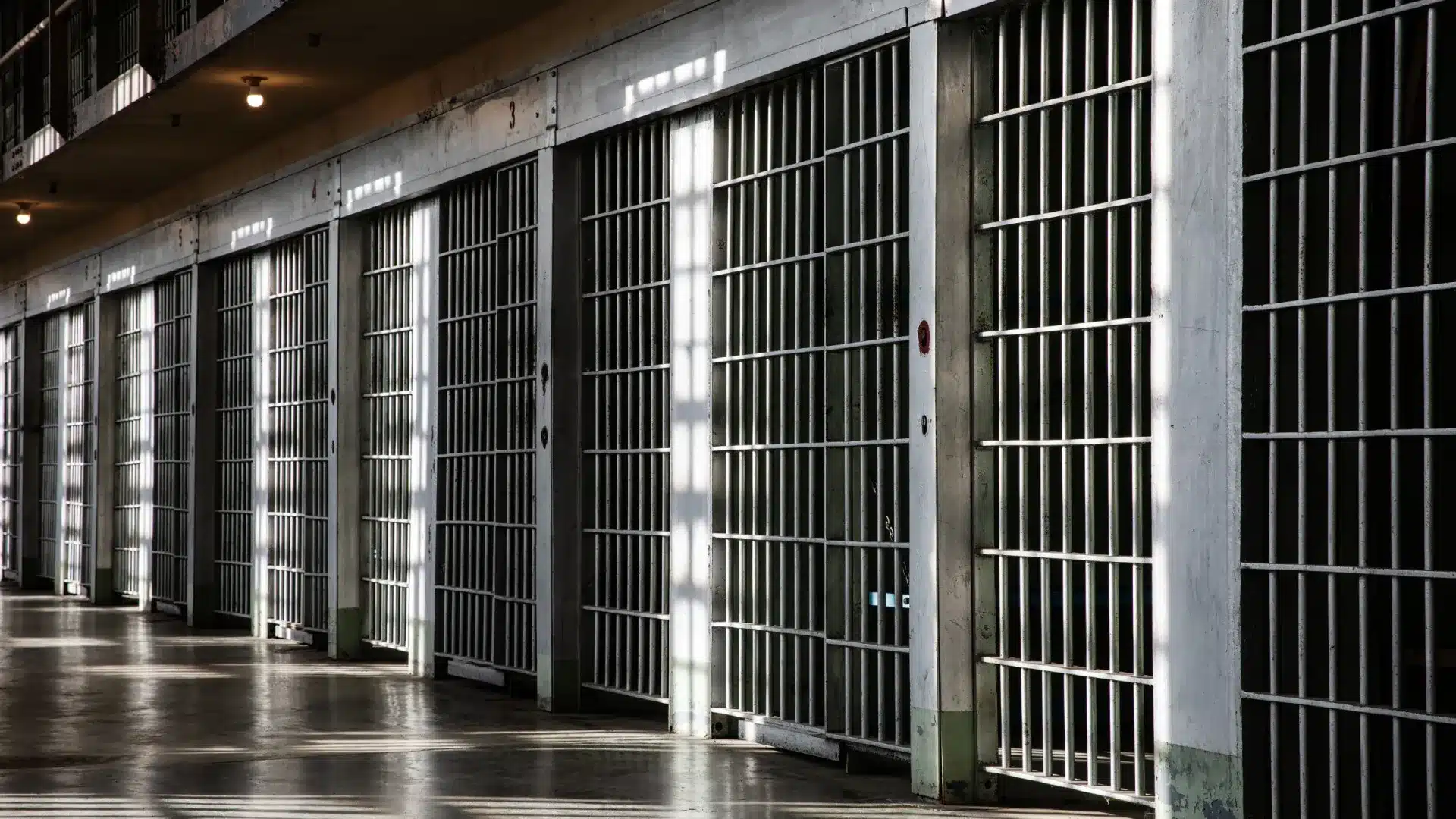 La PJ démantèle un réseau introduisant des substances interdites dans les prisons : 3 arrêtés