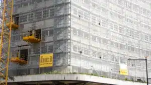 La production dans le secteur de la construction a reculé de 1,9 % dans la zone euro et de 2,0 % dans l'UE en janvier.