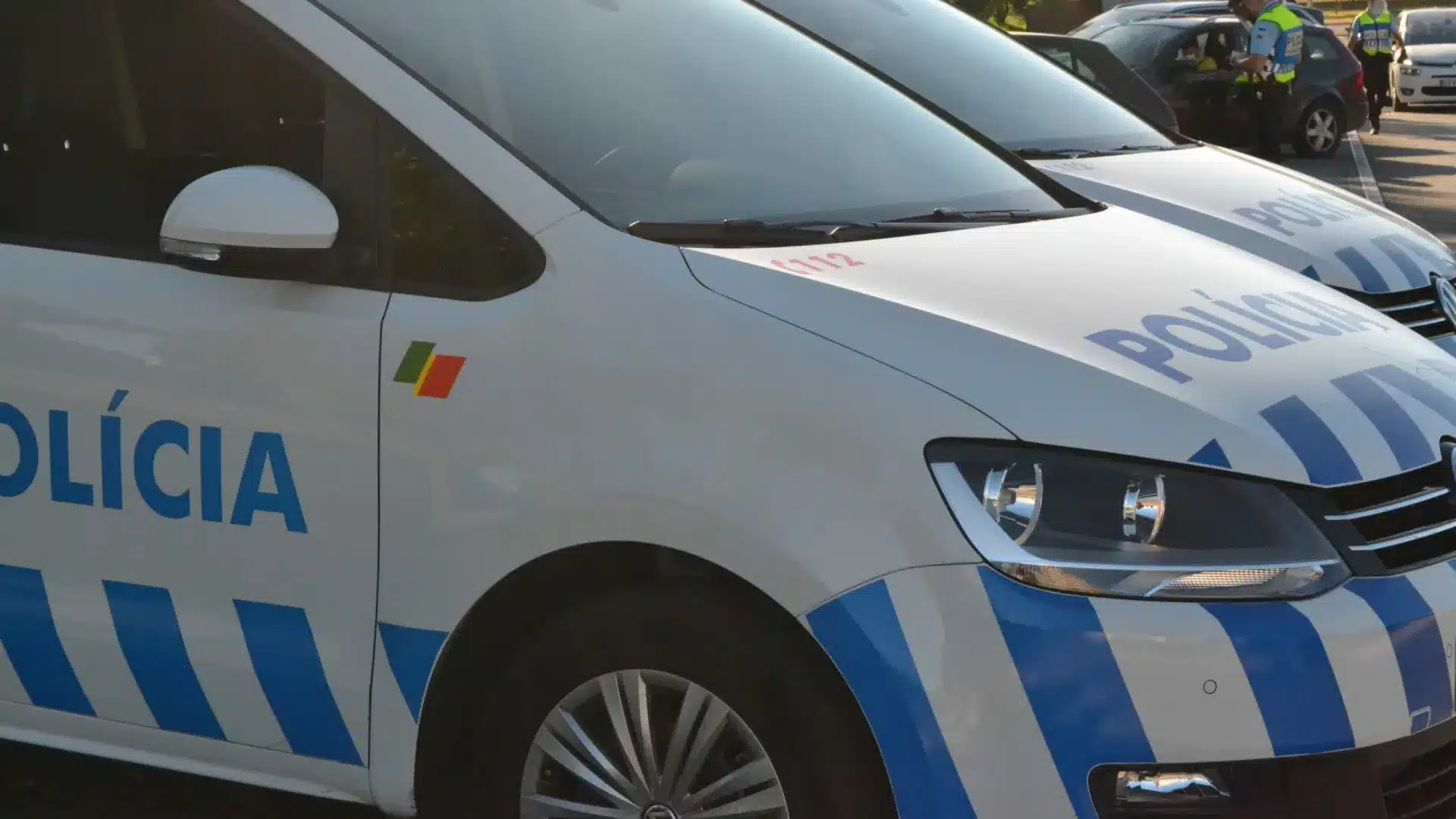 La PSP identifie un suspect qui aurait renversé une femme dans la ville de Coimbra.