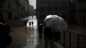 La semaine commence "avec du temps sec", mais la pluie règne à partir de mercredi.