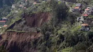 La situation de l'effondrement à Madère sera surveillée "tout au long de l'année prochaine".