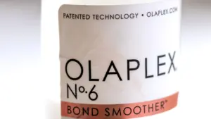 La société allemande Henkel achète le fabricant américain de shampooings Olaplex.