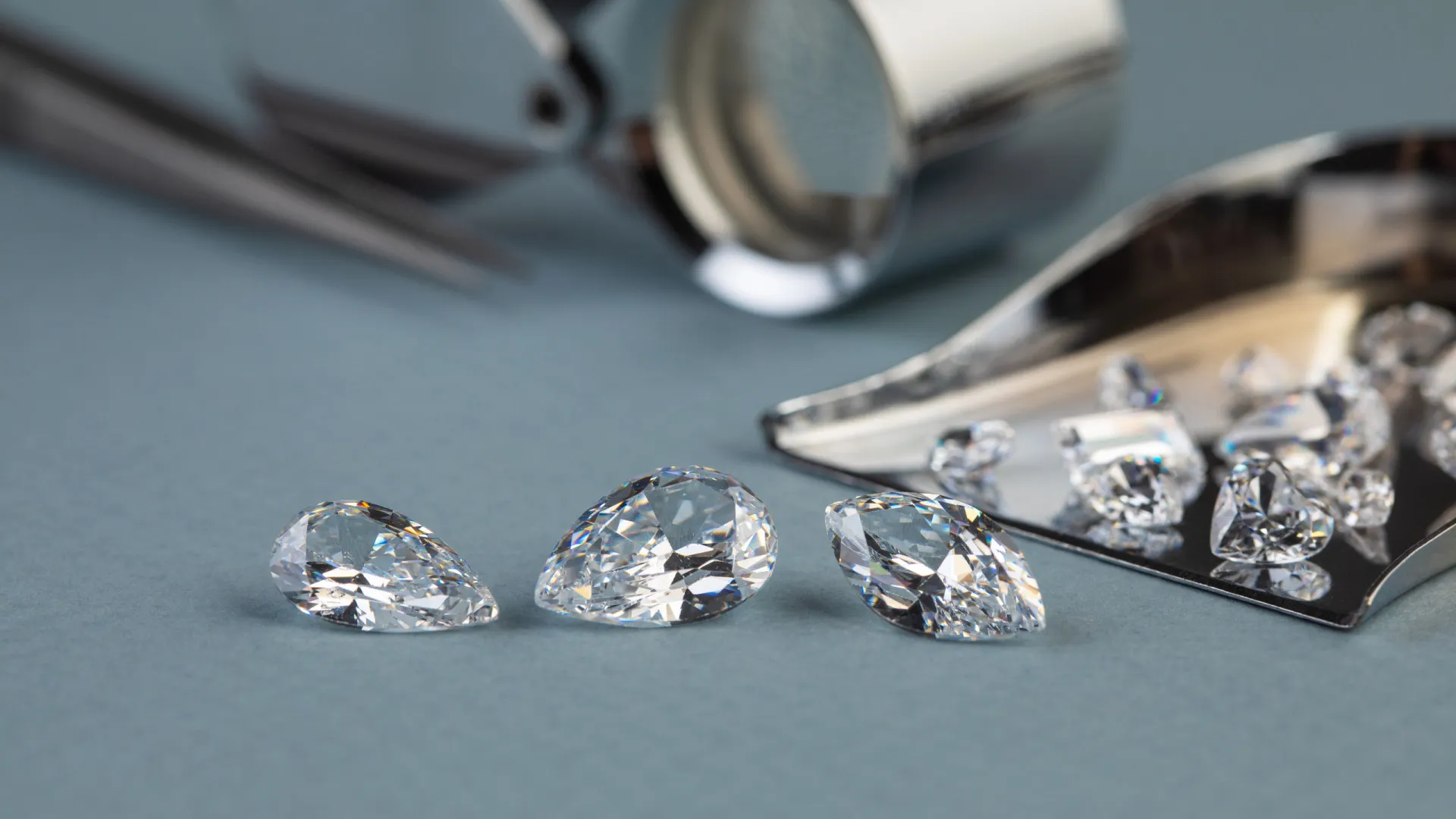 La vente aux enchères de diamants angolais rapporte 22 millions d'euros à Sodiam.