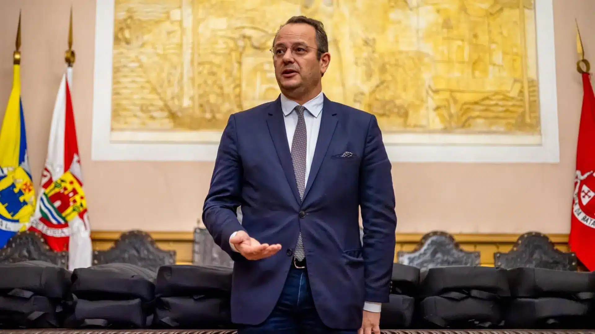 L'autarque de Leiria répond à Melo : "J'ai passé des appels quand c'était possible."