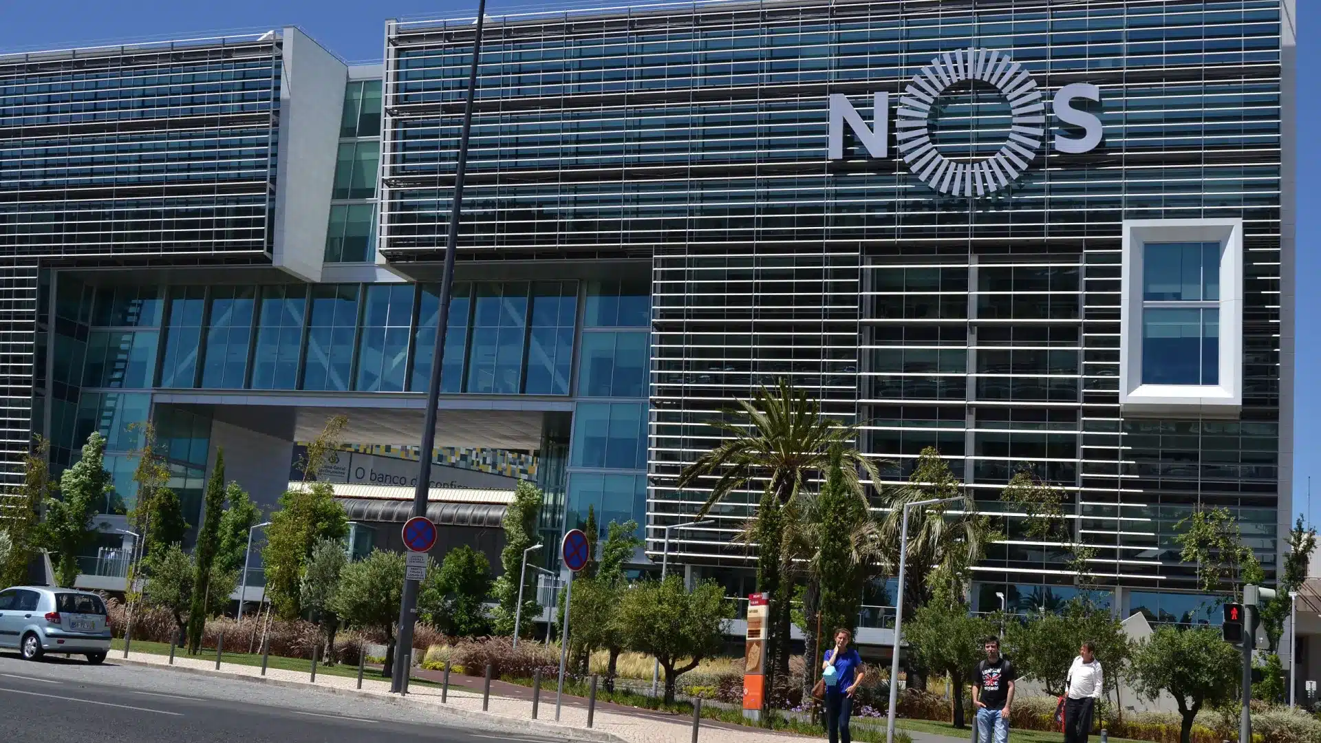 Le bénéfice de NOS recule de 9,6 % en 2025 à 245,9 millions d'euros.