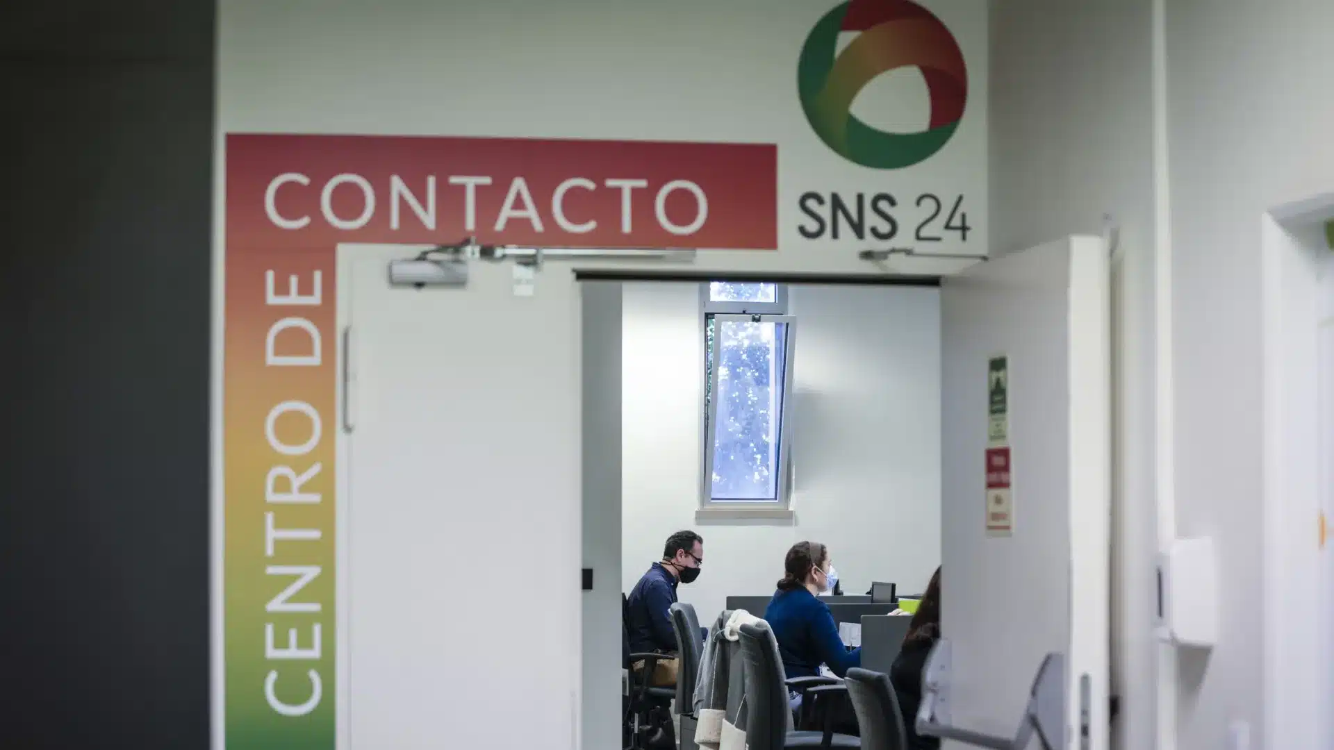 Le contact préalable avec SNS24 devient obligatoire dans les urgences obstétriques.