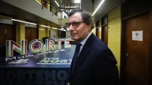 Le gouvernement "observe attentivement" l'évolution des prix.