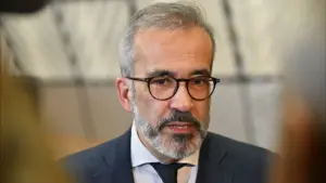 Le MAE demande le respect de l'intégrité du Liban après la mort de casques bleus.