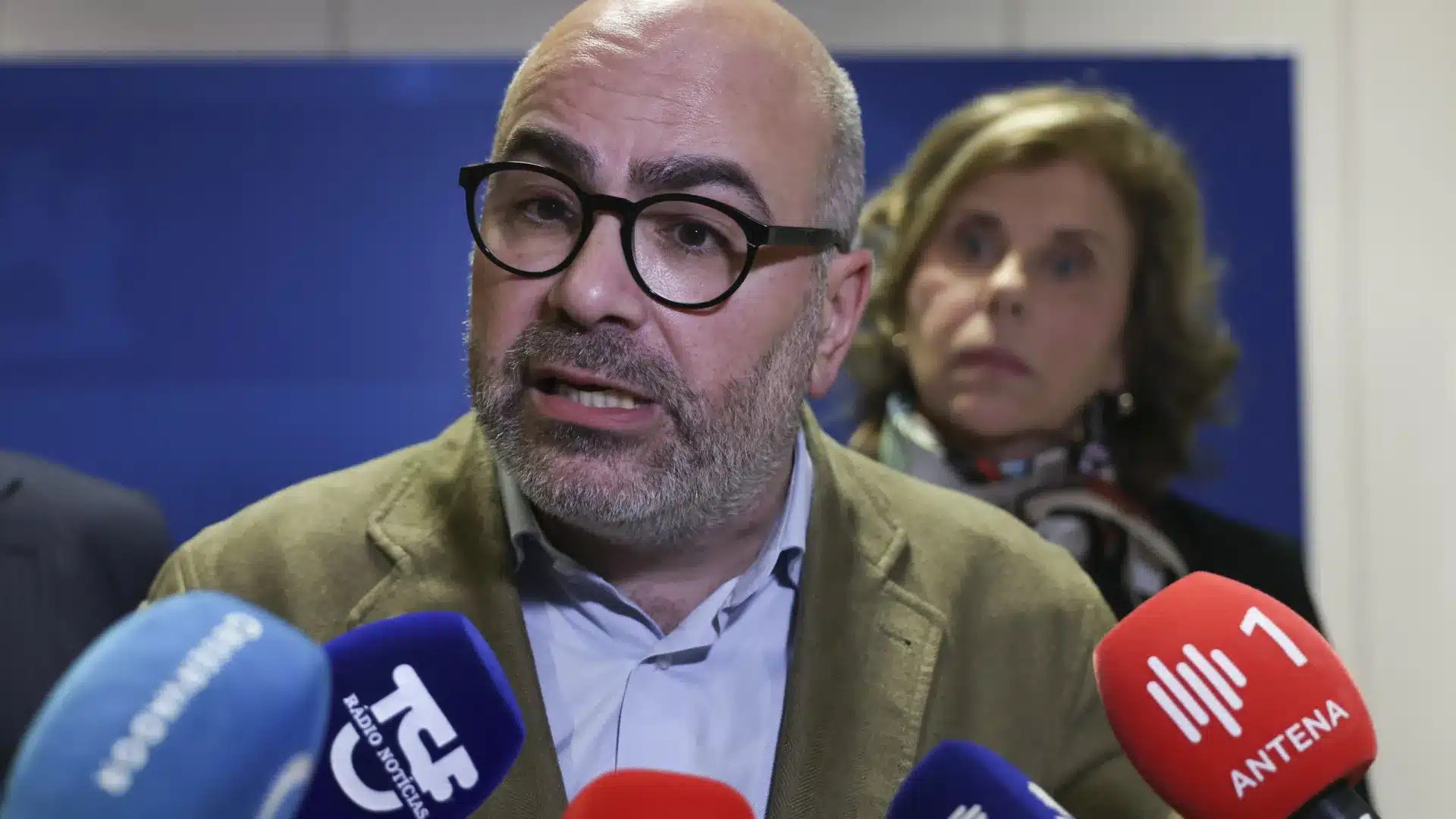 Le ministre déclare que le gouvernement fait le plus grand investissement dans l'achat de trains.