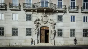 Le MP cesse de suspendre les travaux avec une citation et exige désormais une ordonnance du juge.