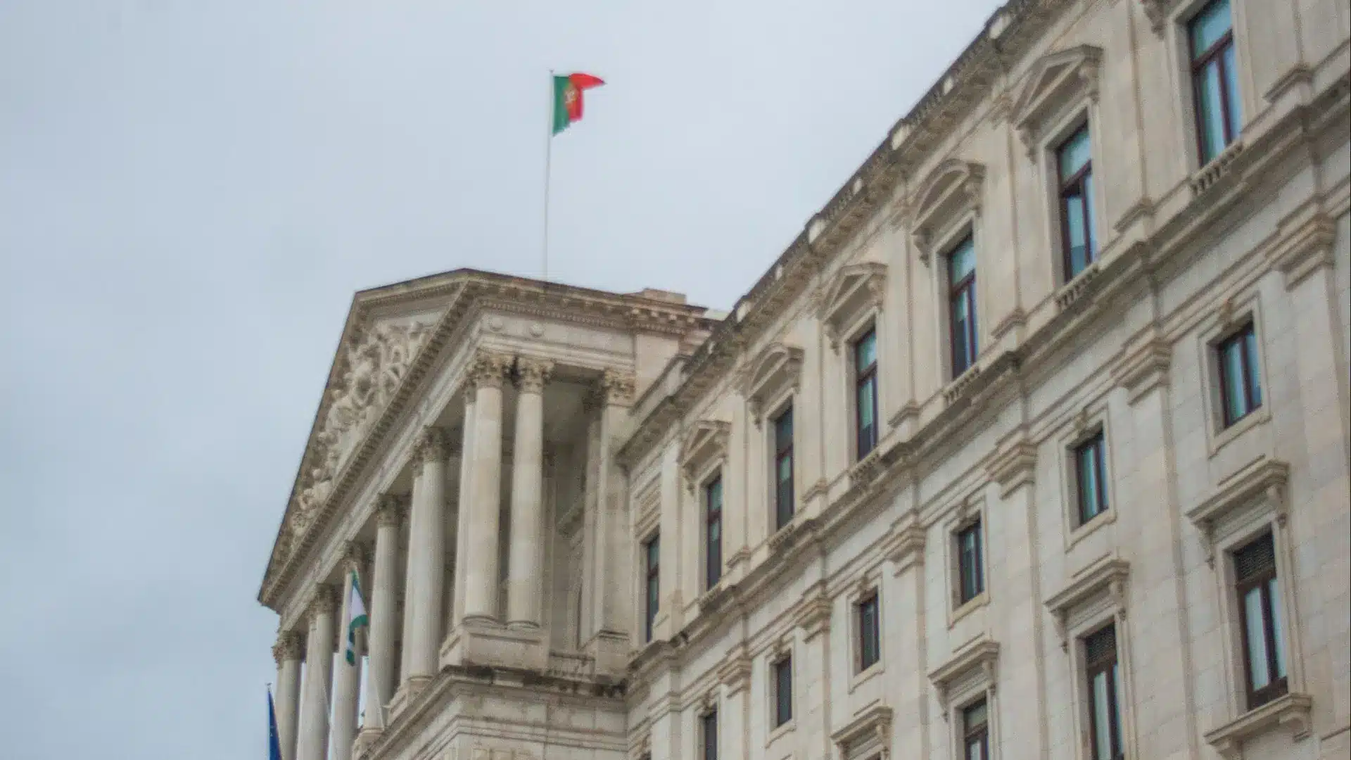 Le PSD, Chega et le CDS-PP qualifient l'attaque lors de la Marche pour la Vie d'"acte terroriste".