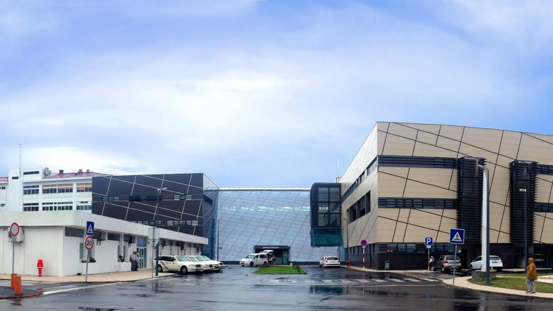 Le syndicat dénonce des "harcèlements et menaces" envers le personnel auxiliaire de l'Hôpital de la Horta.