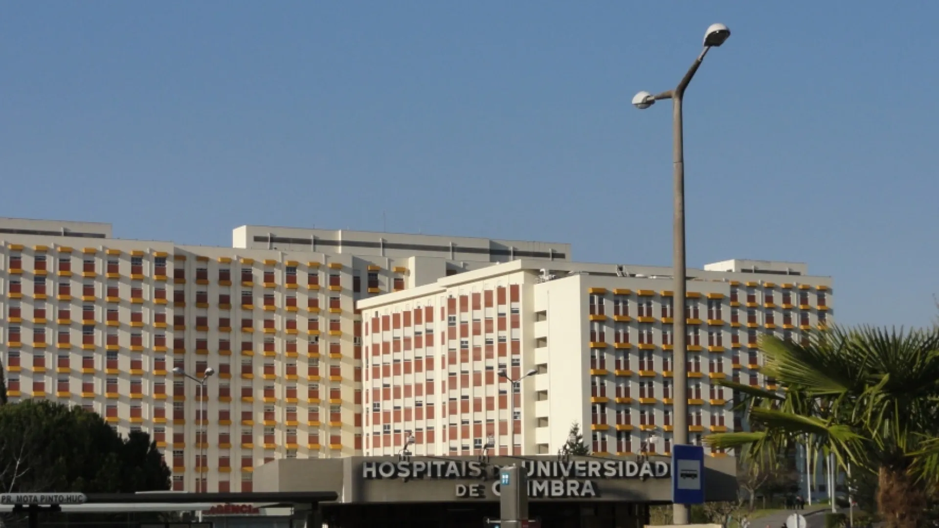 Légionelle détectée dans les Hôpitaux de l'Université de Coimbra.