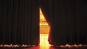 Les accusations du Chega envers les compagnies de théâtre provoquent la polémique à Setúbal.