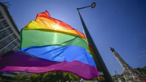 Les défenseurs des droits LGBTQIA+ contestent les propositions de modification de la loi.