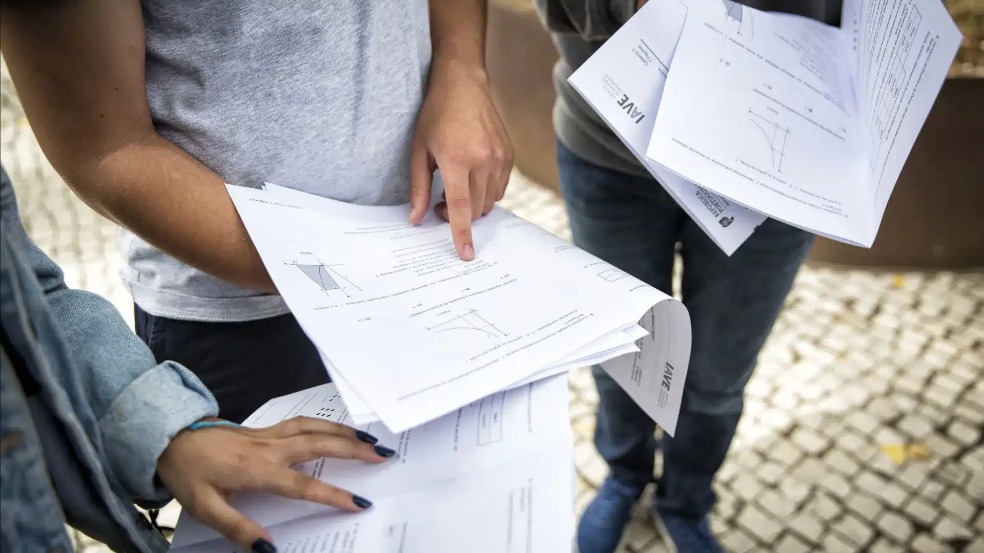 Les inscriptions pour les examens nationaux ont commencé aujourd'hui et se poursuivent jusqu'au 19.