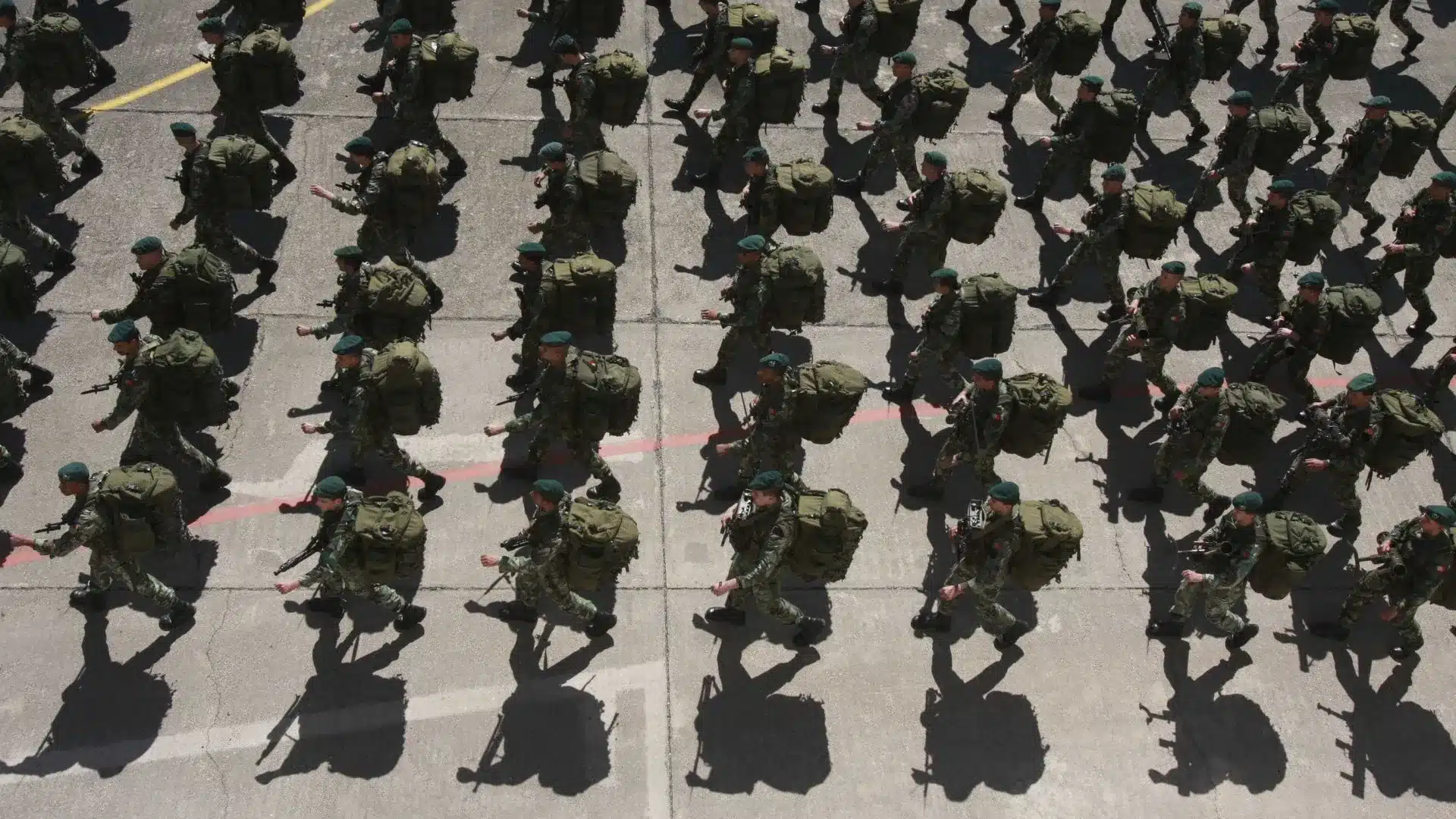 Les militaires critiquent le plomb de la révision du complément de pension.