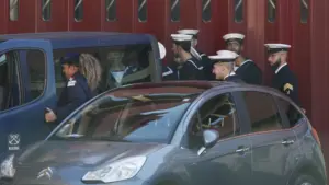 Les militaires du NRP Mondego allèguent que la Marine remplacera les moteurs du navire.