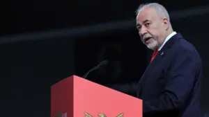 Les pompiers demandent un plan de prévention des incendies d'urgence.