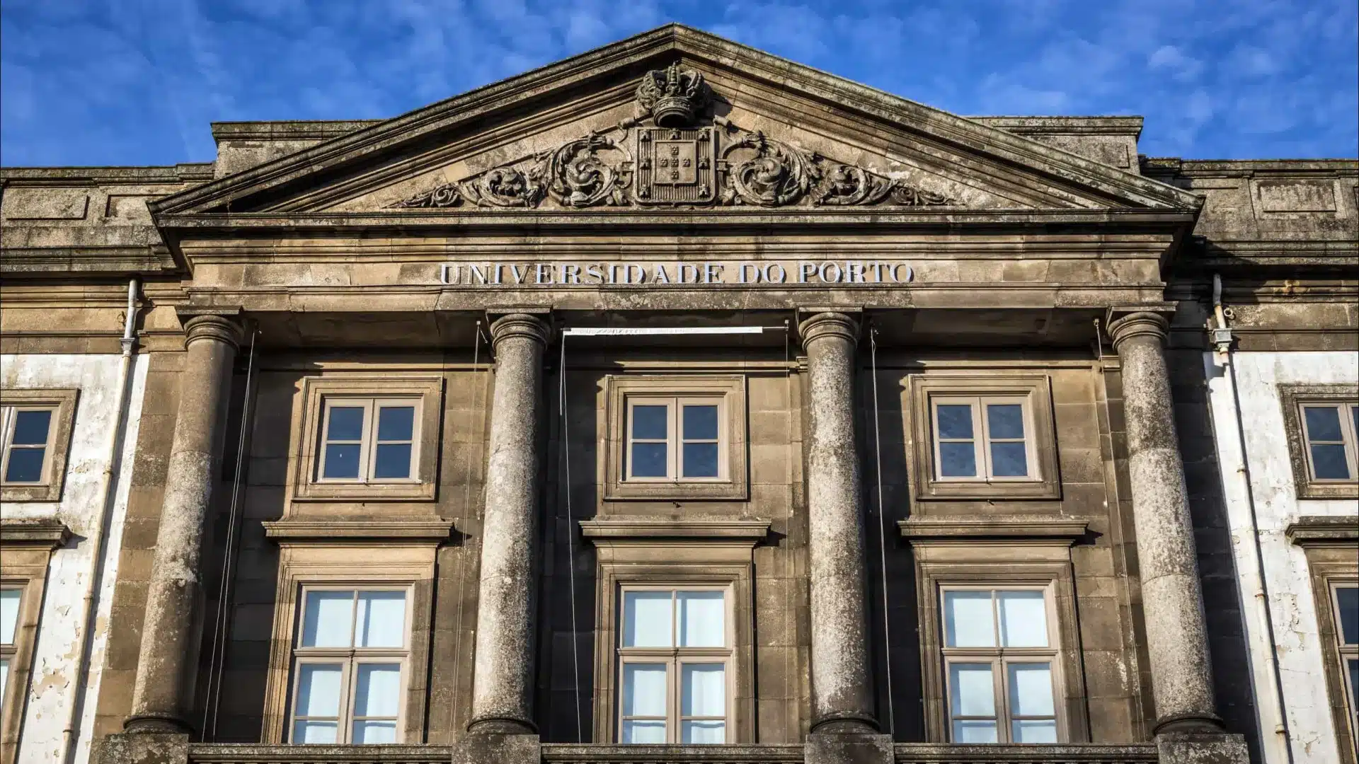 Les sœurs Moraes Sarmento obtiennent une place dans le Salão Nobre de l'U. Porto.