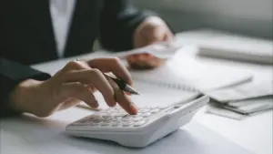 Les superviseurs financiers vont lancer le 'chat gpt' de la littératie financière.