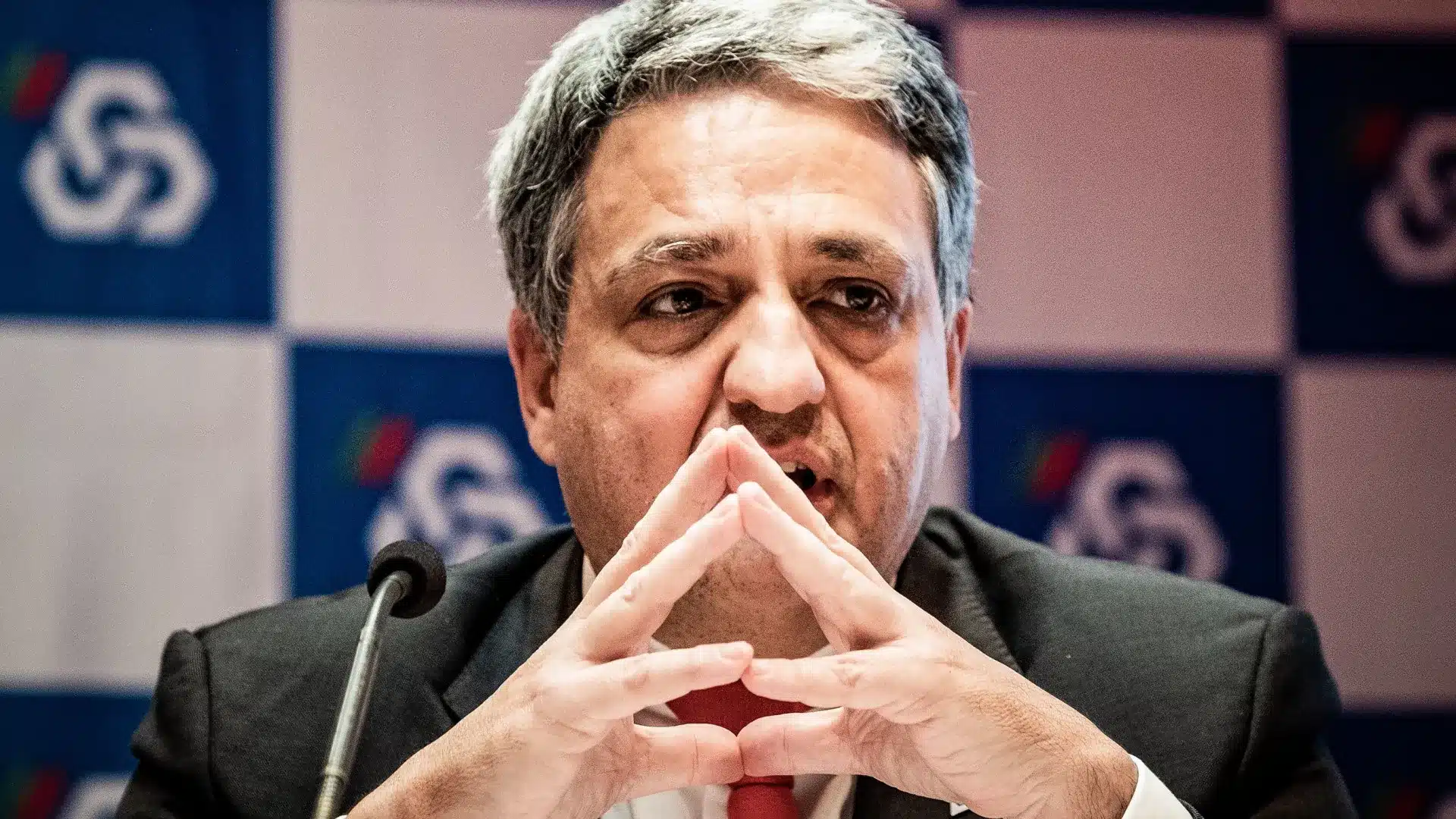 L'évaluation de l'idonéité devait s'appliquer aux "entreprises cotées et publiques".