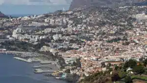 L'investissement étranger "n'est pas incompatible" avec des loyers abordables.