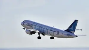 Mesure conservatoire pour suspendre la clôture de l'appel d'offres de la Azores Airlines.