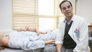 Nouvelle réseau de gynécologie et d'obstétrique définit des hôpitaux pour les cas graves